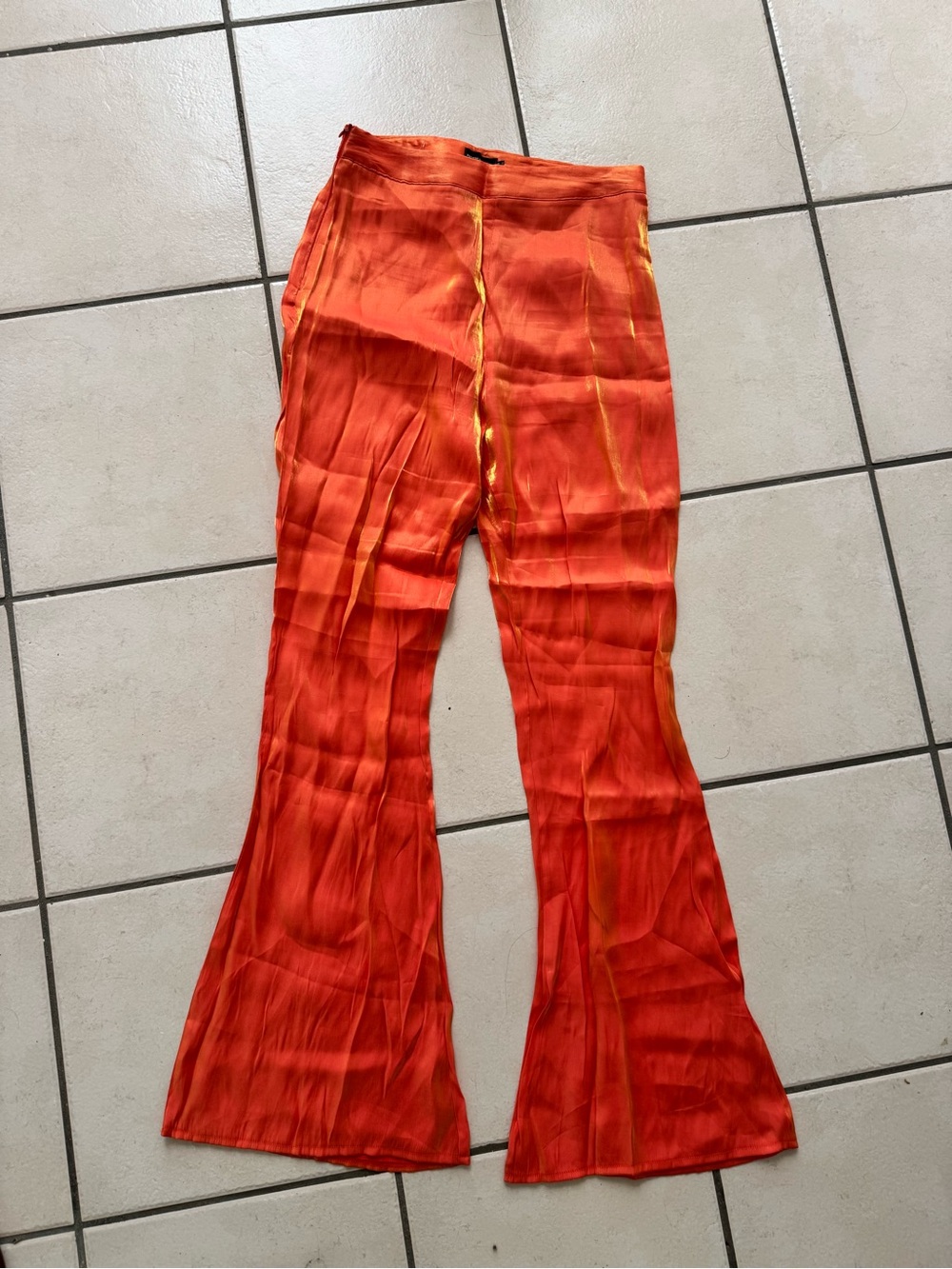 Women’s coral Tie-Dye Flared Pants